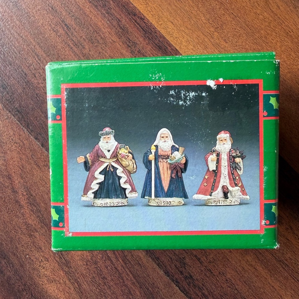 House of Lloyd Christmas‎ Around the World Santa Collector Magnets 1992 Set of 3